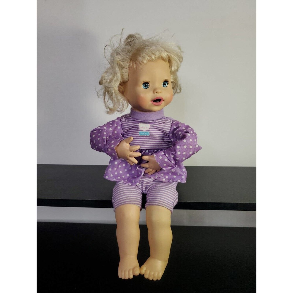 2006 FISHER PRICE MATTEL LITTLE MOMMY BABY DOLL INTERACTIVE PURPLE OUTFIT (READ)